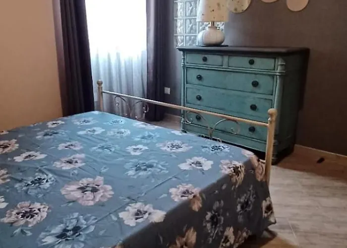 Rosa's Flat * 올비아